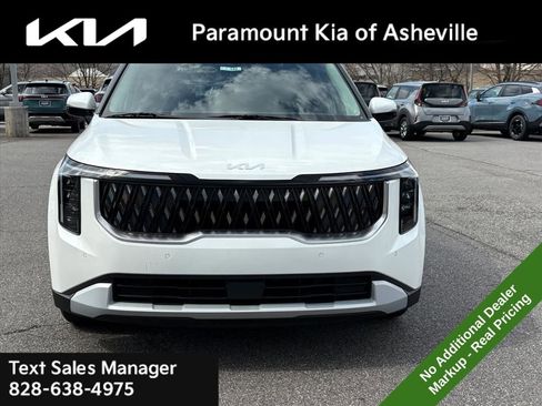 New 2026 Kia Carnival EX image 2