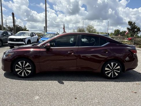 Certified 2024 Nissan Sentra SV w/ SV Premium Package FWD image 7