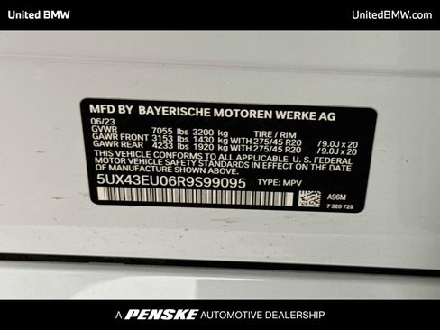 Used 2024 BMW X5 xDrive50e w/ M Sport Package AWD/4WD image 15
