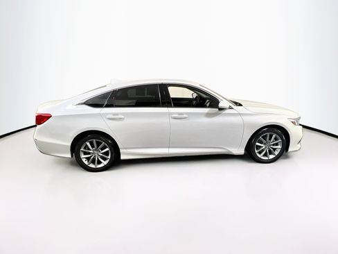Used 2021 Honda Accord LX image 4