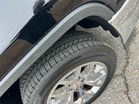 Used 2017 GMC Sierra 1500 SLT w/ SLT Preferred Package image 4