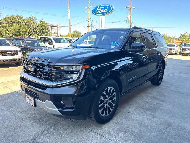 Certified 2025 Ford Expedition Max Platinum AWD/4WD image 3