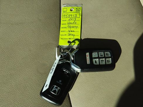 Used 2019 Honda Odyssey EX-L image 63