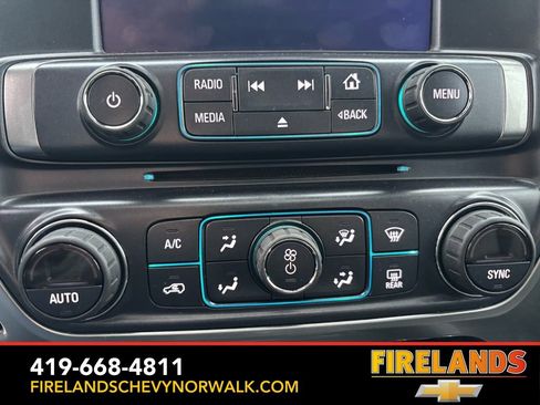 Used 2017 Chevrolet Silverado 2500 LTZ image 27