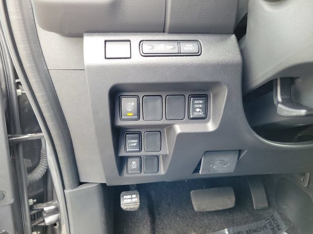 Used 2025 Nissan Frontier SV w/ SV Convenience Package RWD image 20