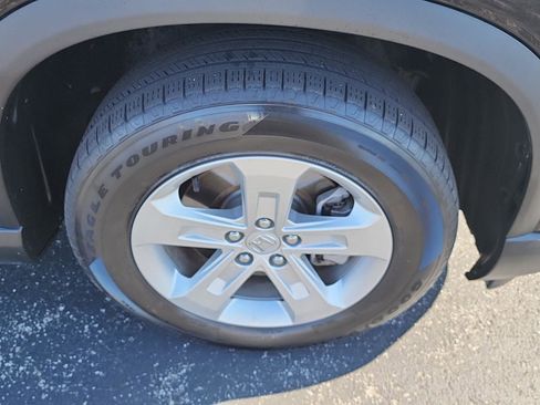 Used 2023 Honda Pilot LX image 21