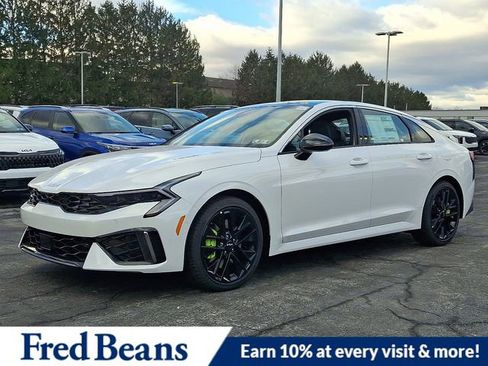 New 2026 Kia K5 GT image 2