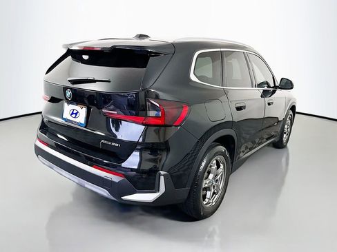 Used 2023 BMW X1 xDrive28i w/ Convenience Package image 5