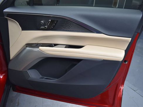 Certified 2024 Cadillac Lyriq Sport w/ Nappa Leather Package AWD/4WD image 32