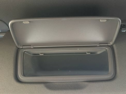 Used 2022 Chevrolet Silverado 1500 RST w/ Z71 Off-Road Package image 40