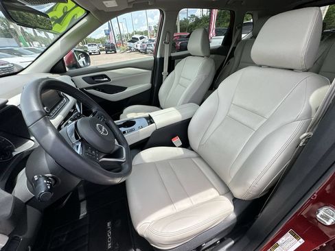 Used 2023 Nissan Rogue SL FWD image 20