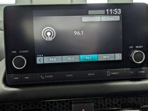 Certified 2023 Honda HR-V LX image 24