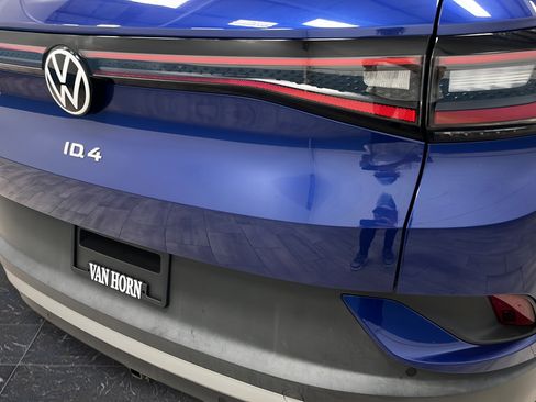 Used 2021 Volkswagen ID.4 Pro S w/ Gradient Package AWD/4WD image 38