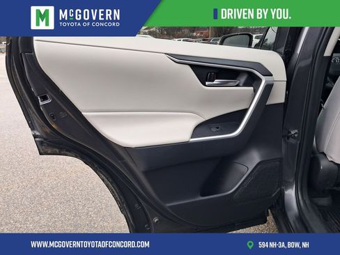 Used 2024 Toyota RAV4 XLE image 19