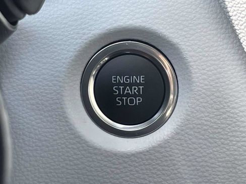 Used 2026 Toyota Corolla SE FWD image 26