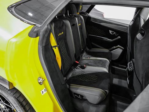 Used 2024 Lamborghini Urus Performante image 40