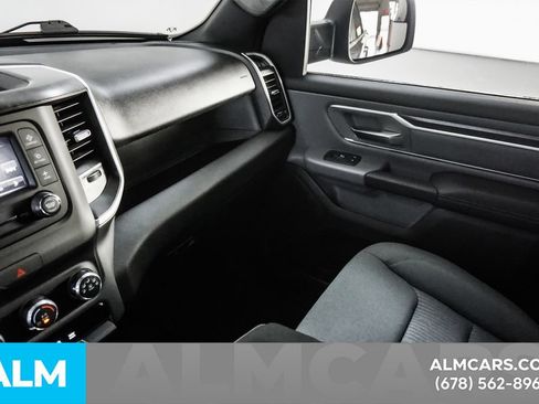 Used 2022 RAM 1500 Big Horn AWD/4WD image 36