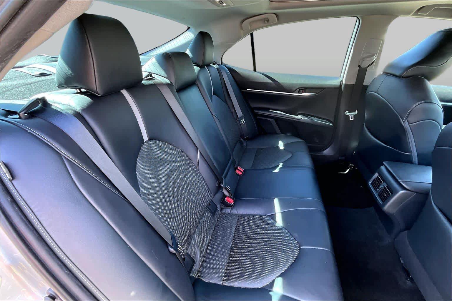 Used 2019 Toyota Camry XSE w/ Driver Assist Package FWD image 19