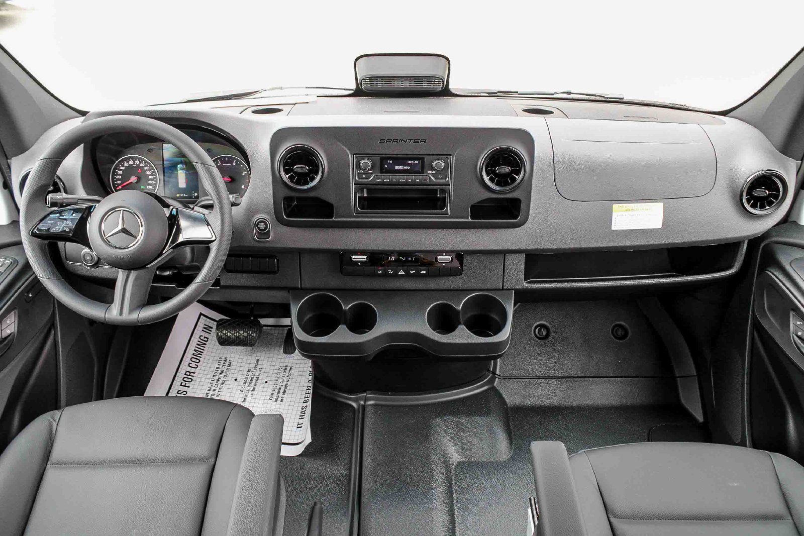 New 2025 Mercedes-Benz Sprinter 2500 image 11