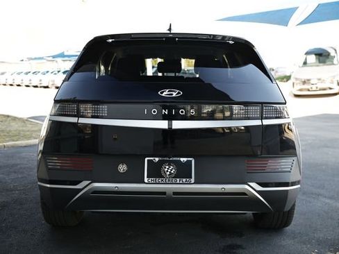 Used 2024 Hyundai Ioniq 5 SEL image 9
