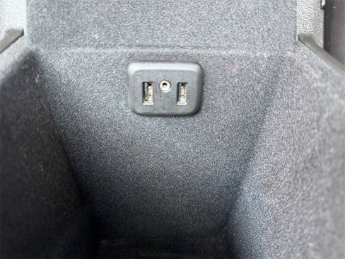 Used 2019 Cadillac XT5 Premium Luxury image 29