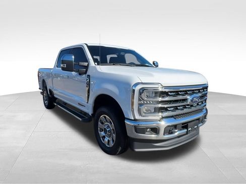 Used 2024 Ford F350 Lariat w/ Chrome Package AWD/4WD image 3