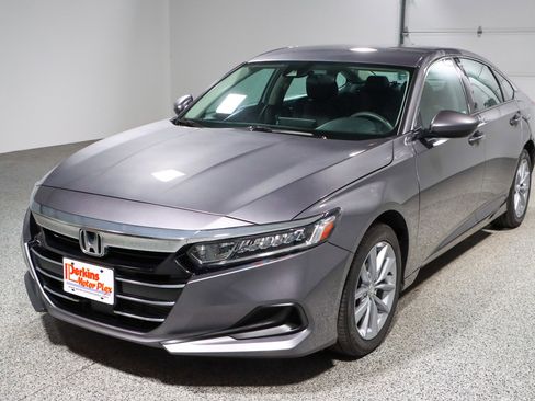 Used 2021 Honda Accord LX image 29