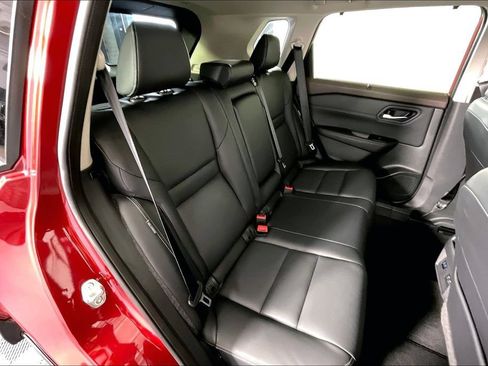Used 2023 Nissan Rogue SL w/ SL Premium Package FWD image 35