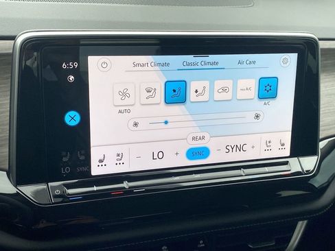 New 2026 Volkswagen Atlas SEL Premium R-Line image 24