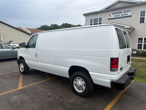 Used 2014 Ford E-350 and Econoline 350 Super Duty RWD image 8