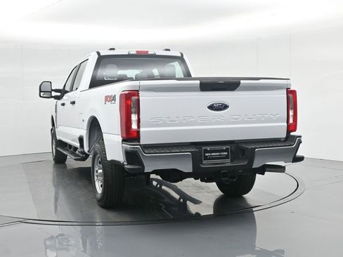 New 2026 Ford F250 XL w/ FX4 Off-Road Package image 29