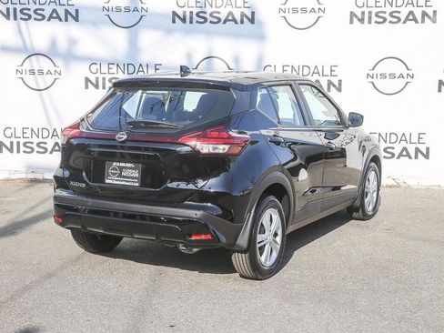 New 2025 Nissan Kicks Play S FWD image 6
