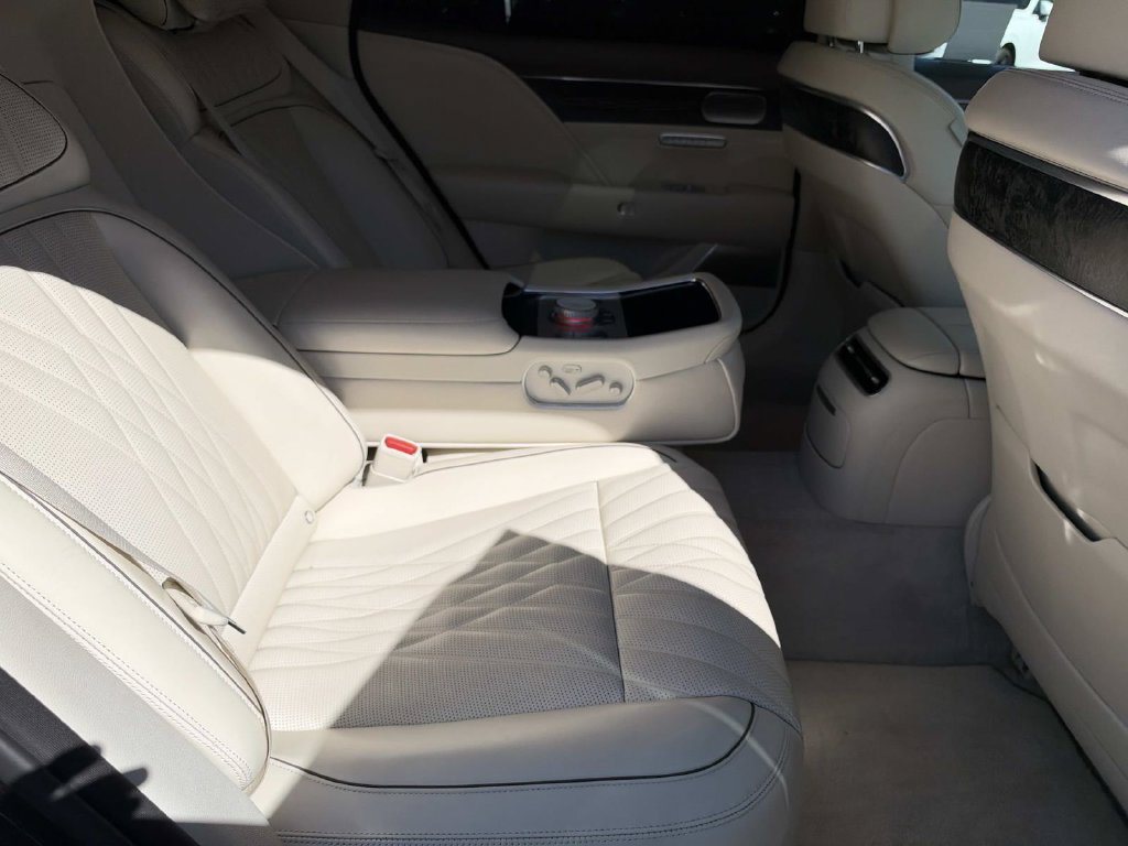 Certified 2023 Genesis G90 3.5T AWD/4WD image 19
