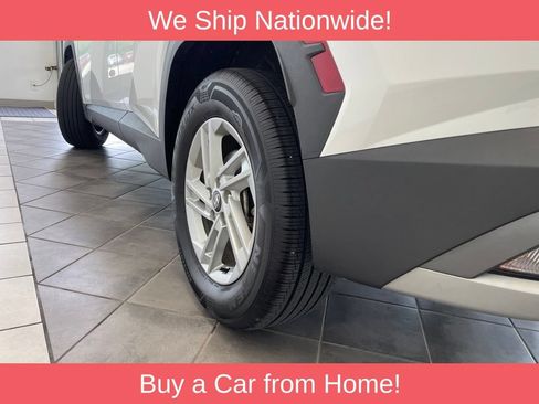 Used 2025 Hyundai Tucson SE AWD/4WD image 17
