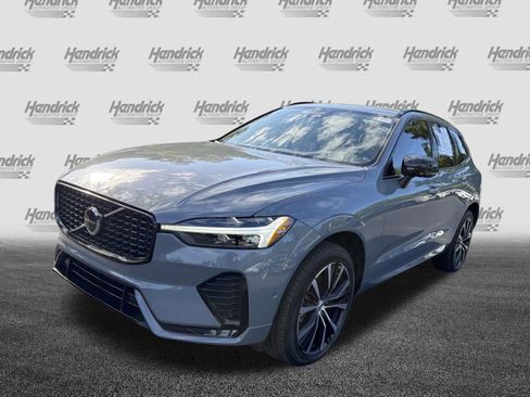 Used 2024 Volvo XC60 B5 Plus w/ Protection Package Premier AWD/4WD image 5