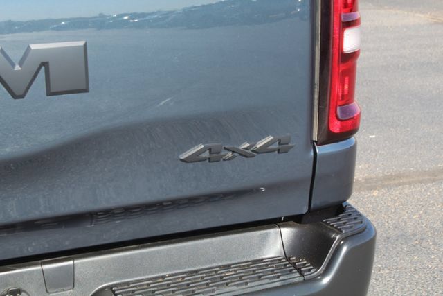 Used 2026 RAM 1500 Warlock AWD/4WD image 5