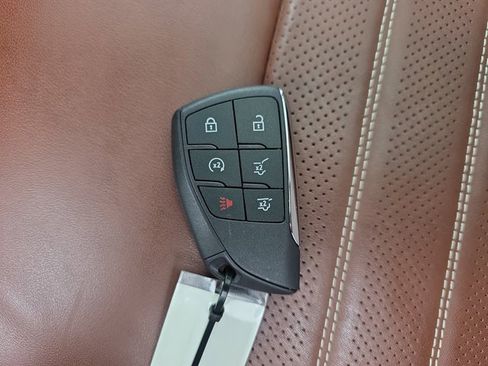 Used 2024 GMC Yukon XL Denali Ultimate image 38