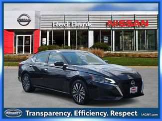 Certified 2023 Nissan Altima 2.5 SV image 1
