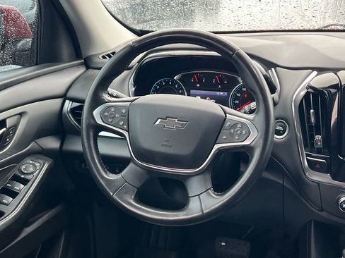 Used 2021 Chevrolet Traverse RS image 10