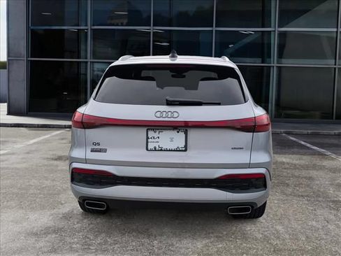 Used 2025 Audi Q5 Premium w/ Convenience Package AWD/4WD image 6