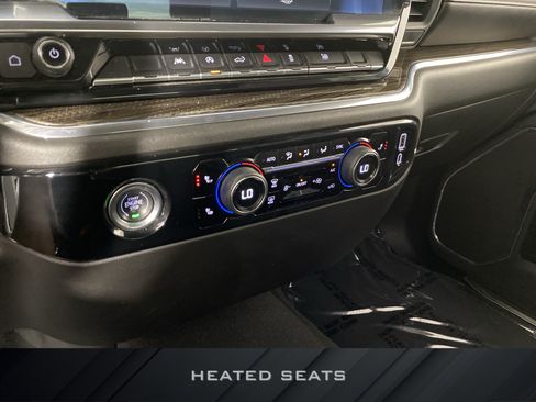Used 2023 Chevrolet Silverado 1500 LT AWD/4WD image 6