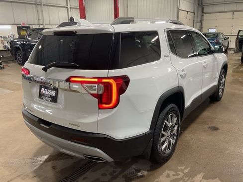 Used 2023 GMC Acadia SLE w/ LPO, Floor Liner Package AWD/4WD image 6