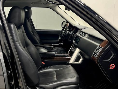 Used 2017 Land Rover Range Rover HSE AWD/4WD image 35