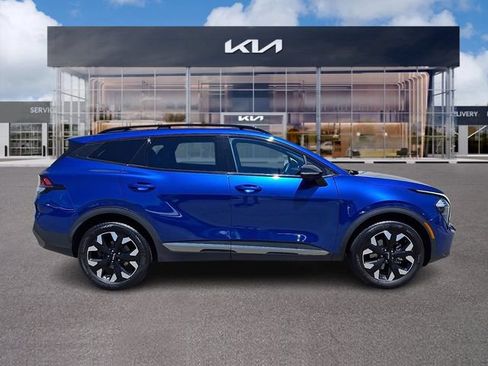 Used 2023 Kia Sportage X-Line w/ X-Line Premium Package AWD/4WD image 7