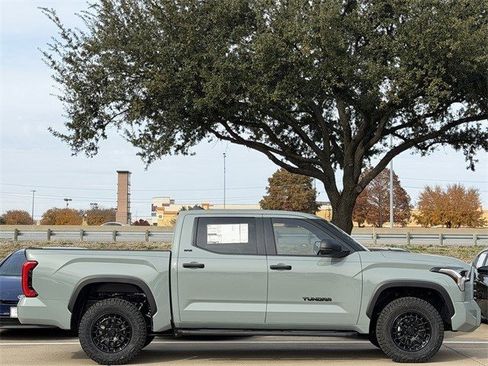 New 2026 Toyota Tundra SR5 image 3