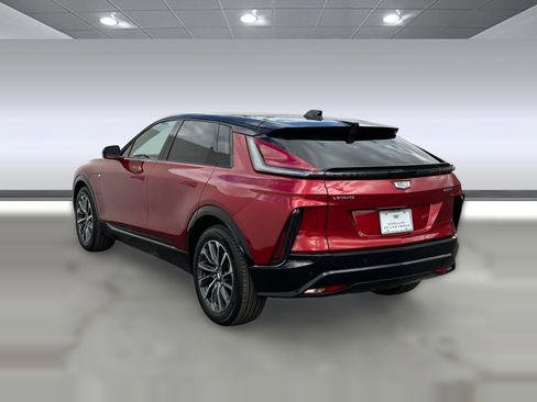 New 2026 Cadillac Lyriq Luxury w/ LPO, Floor Liner Package RWD image 3