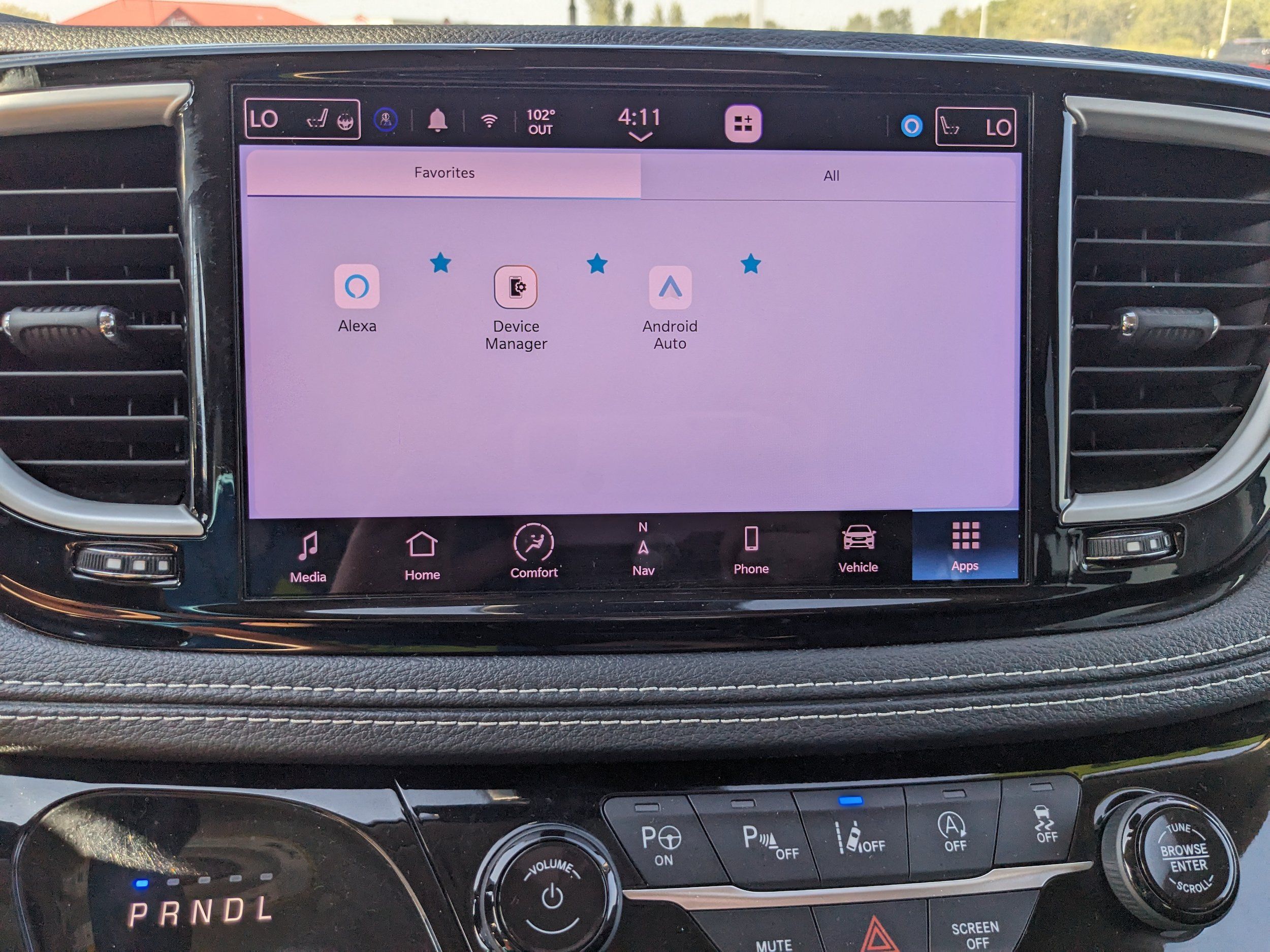 Used 2022 Chrysler Pacifica Touring-L w/ Uconnect Theater Family Group AWD/4WD image 30
