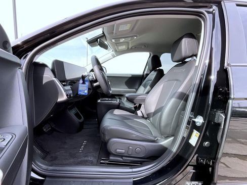 New 2026 Hyundai Ioniq 5 SEL image 10