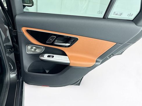 Certified 2026 Mercedes-Benz GLC 300 4MATIC image 26