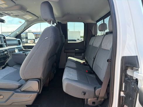 Used 2024 Ford F350 XLT w/ 360-Degree Camera Package AWD/4WD image 17